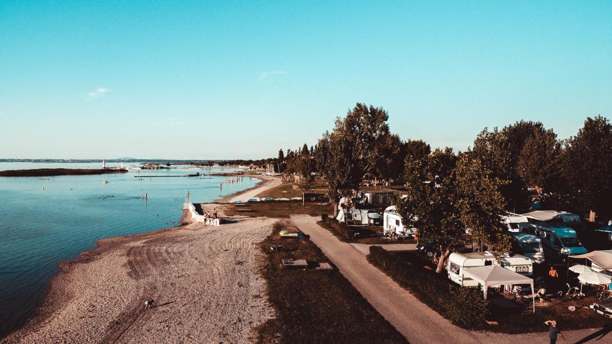 Mobile Homes Direkt Am Strand Des Neusiedler Sees Подерсдорф-ам-Зе Екстер'єр фото